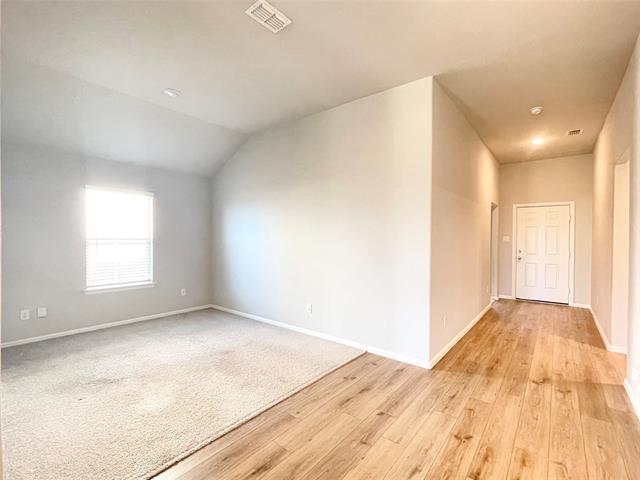 Foto del edificio - 904 Slate Ln