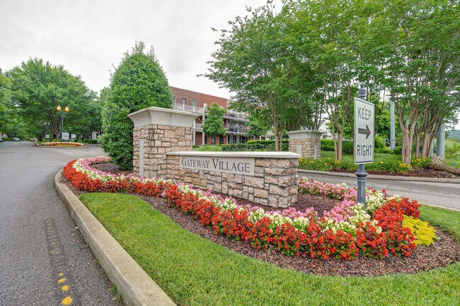 Foto del edificio - 1025 Cumberland Park Dr