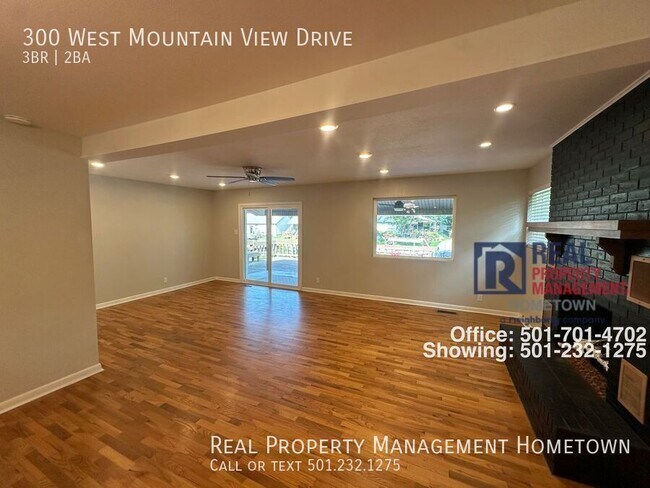 Foto del edificio - 300 W Mountain View Dr