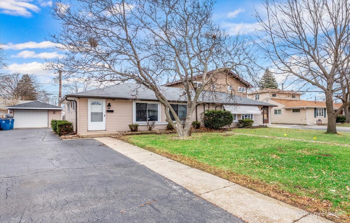 Foto principal - 4570 W 88th Pl
