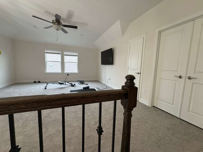 Building Photo - 609 Cattle Chute Ct