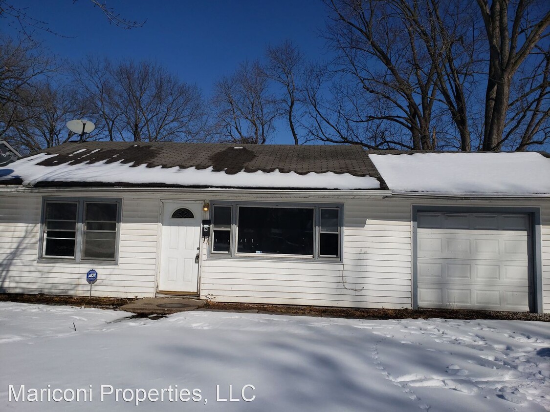 Foto principal - 3 br, 1 bath House - 6 Marilyn