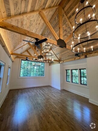 Building Photo - 2936 Rivermont Ave