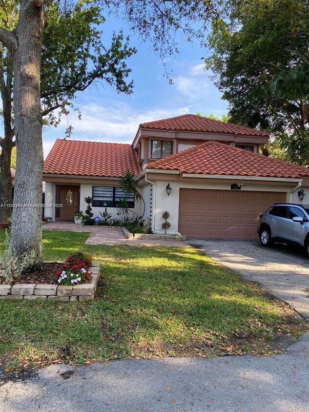Foto principal - 1838 NW 93rd Terrace