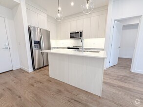 Building Photo - 6 Merganser Dr W