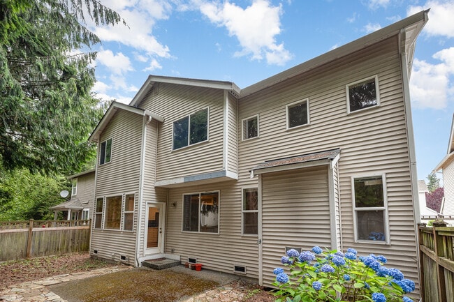 Building Photo - 4720 160th Pl SW
