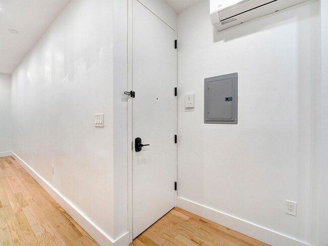 Photo - 151 Williams Ave Townhome