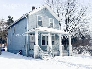 Building Photo - 4151 E 93rd St