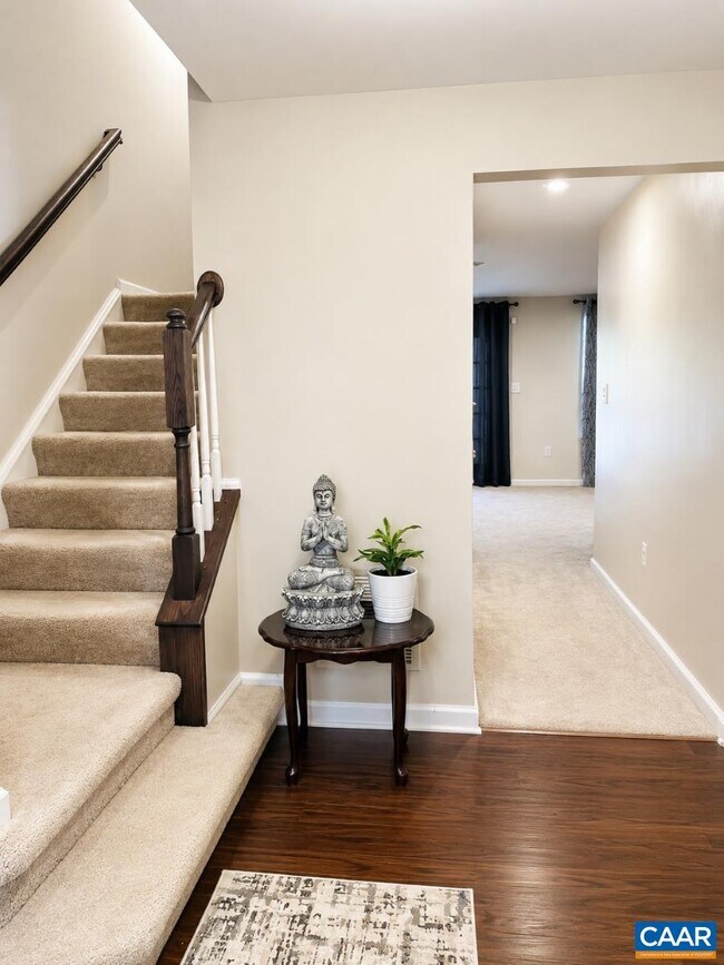 Foto del edificio - 2046 Elm Tree Ct