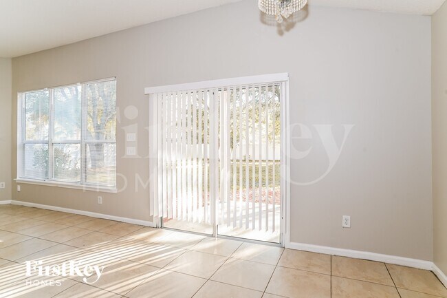 Building Photo - 887 Candlebark Dr