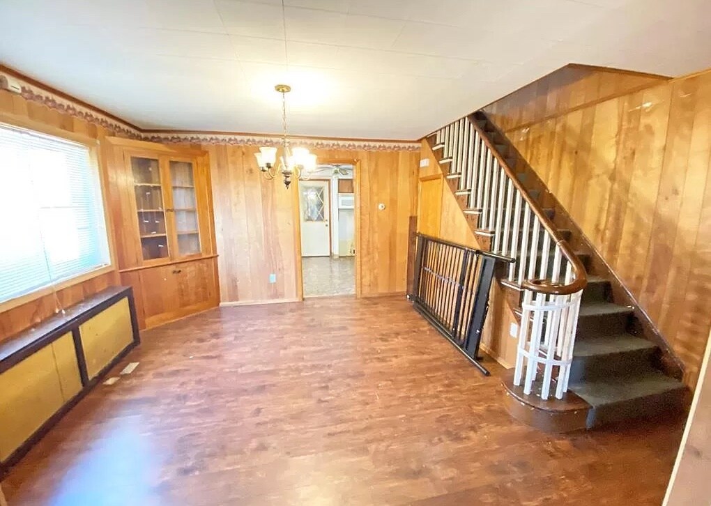 Foto principal - 606 Cypress Ave