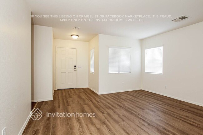 Foto del edificio - 22249 W Sonora St