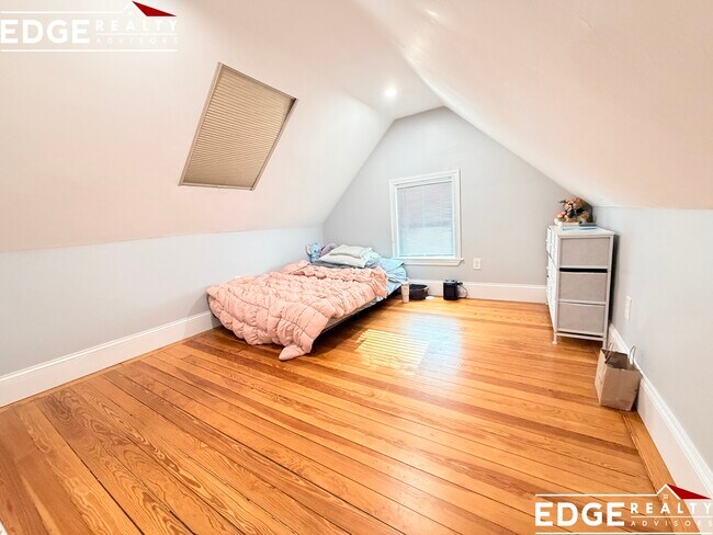 Building Photo - 24 Tremont St