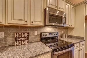 Building Photo - 102 Hickory Grv Ct