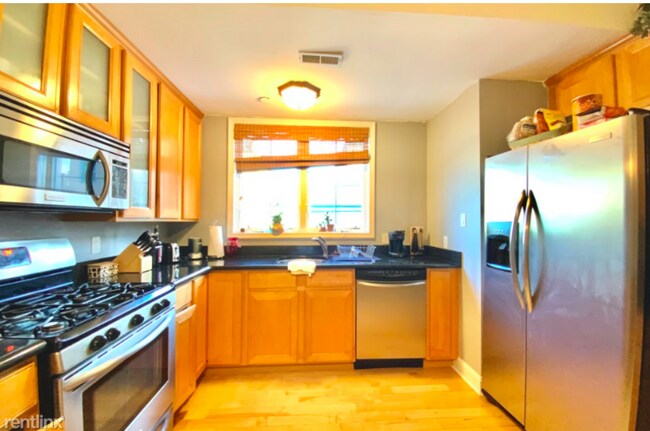 Foto del edificio - 900 N 3rd St