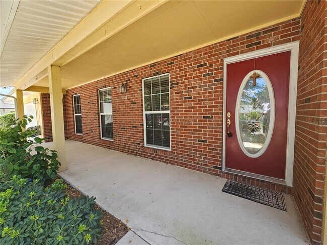 Foto del edificio - 1311 Glenview Ln