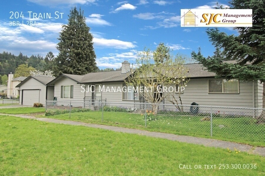 Foto principal - Large rambler 3+bedroom 2 bath home for re...