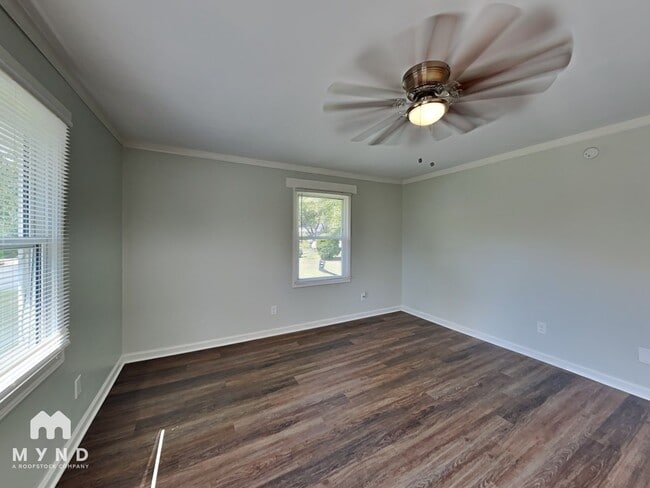 Foto del edificio - 1713 Sundial Pl