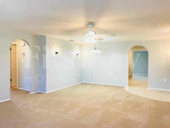 Foto del edificio - 654 Hartford Dr NW
