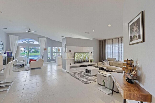 Foto del edificio - 15151 Banbury Ct