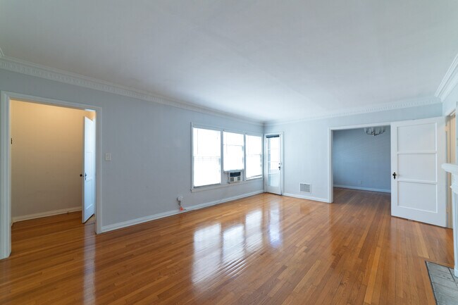 Foto del edificio - 452 S New Hampshire Ave