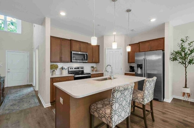 Foto del edificio - 7523 Fernvale Springs Way