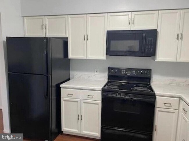 Foto del edificio - 3152 Covewood Ct