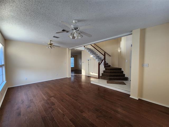 Building Photo - 2413 Timber Ridge Ln