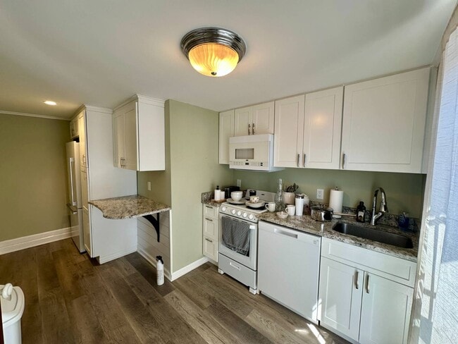 Foto del edificio - 27 Center St