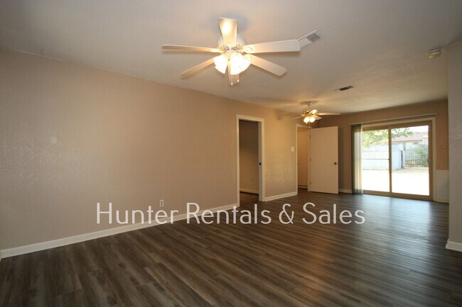 Foto del edificio - Mountain of Amenities!