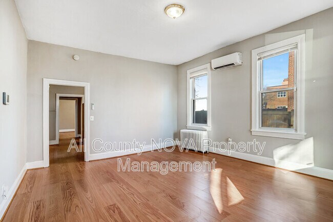 Foto del edificio - 305 9th St