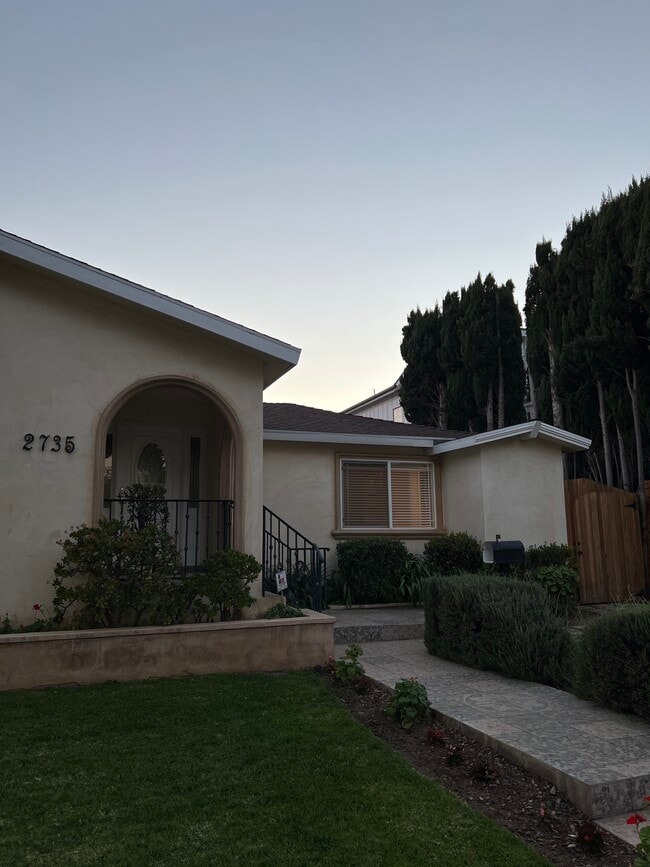 Foto del edificio - 2735 Overland Ave