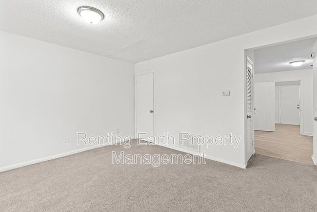 Building Photo - 794 Mary Vann Ln
