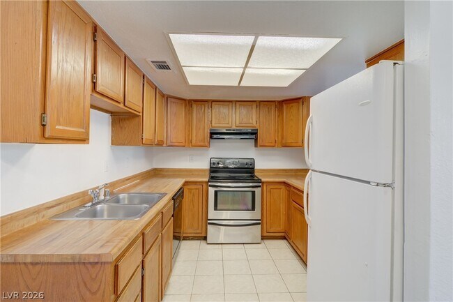 Foto del edificio - 2921 Country Manor Ln