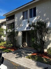 Building Photo - 109 Gardens Dr