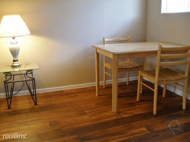 Foto principal - 1100 E 32nd St