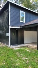 Building Photo - 21324 W Memorial Dr