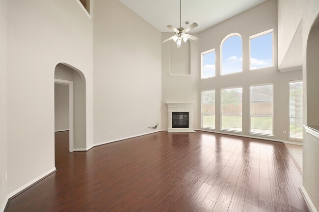 Building Photo - 16007 Berkshire Manor Ln