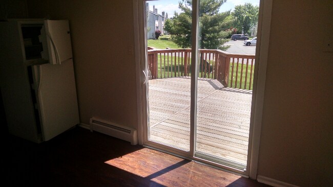 Foto del edificio - 2405 Walnut Ridge Dr