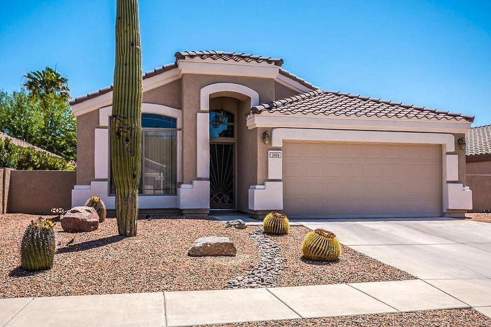 Foto principal - 2416 N Creek Vista Dr