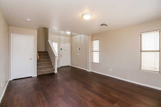 Building Photo - 12925 W Holly St