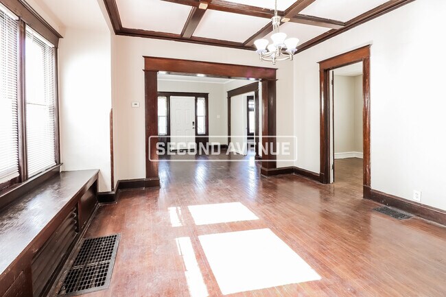 Building Photo - 4017 S Benton Ave