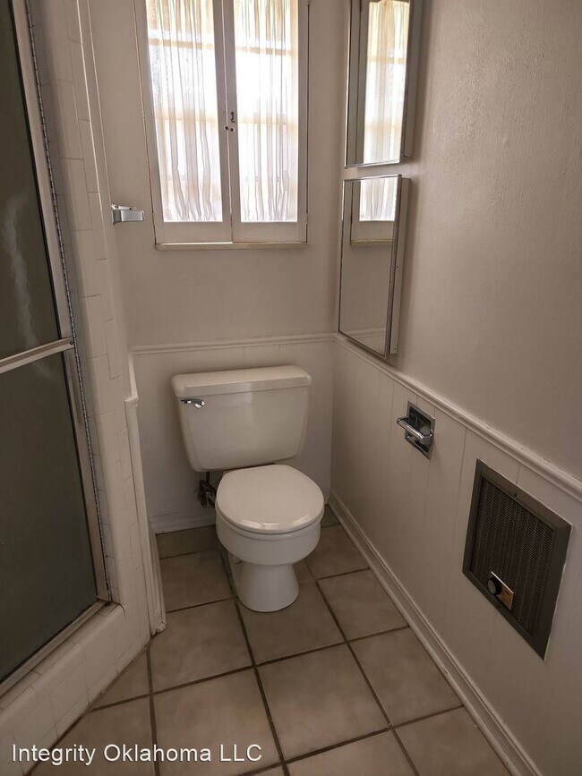 Foto del edificio - 2 br, 2 bath House - 2804 NW 61st St.