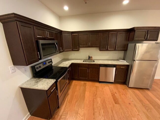 Foto del edificio - 99 Pine St