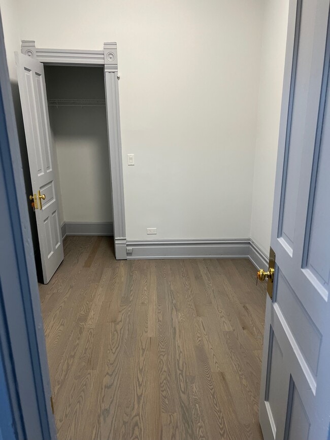 Bedroom 1. - 2057 W Chicago Ave