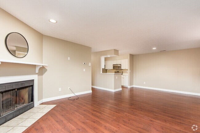 Building Photo - 2257 Hedgerow Road