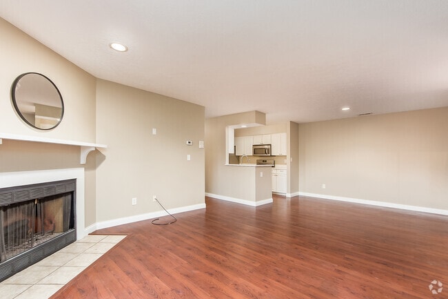Building Photo - 2257 Hedgerow Road