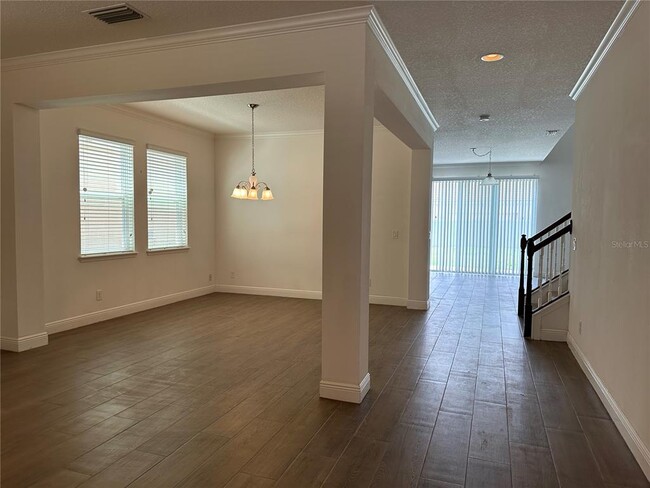 Building Photo - 7570 Lake Albert Dr