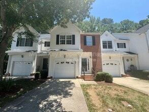 Building Photo - 4506 Treerose Way