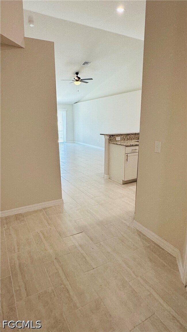 Foto del edificio - 3308 SW 17th Pl